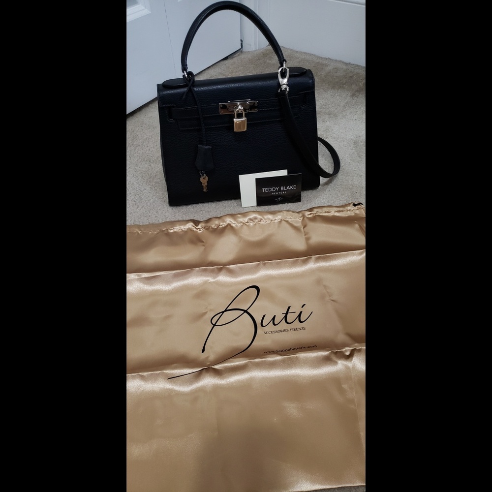Teddy Blake Eva Stampatto 11'